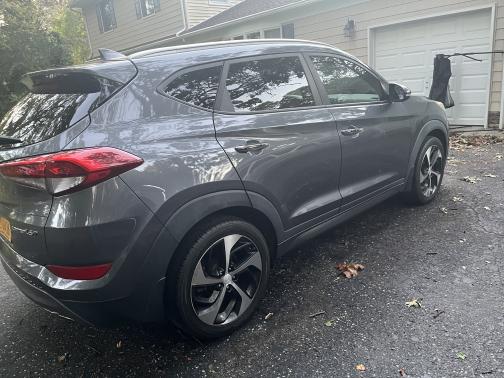 2016 Hyundai TUCSON Limited