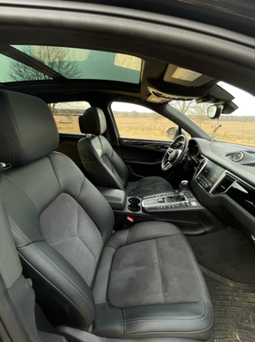 2017 Porsche Macan Macan S