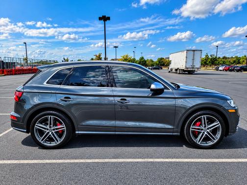 Gray 2018 Audi SQ5 3.0T Prestige