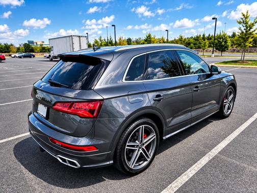 Gray 2018 Audi SQ5 3.0T Prestige