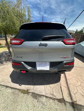 Silver 2016 Jeep Cherokee Trailhawk