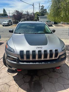 Silver 2016 Jeep Cherokee Trailhawk