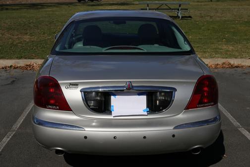 2002 Lincoln Continental Base