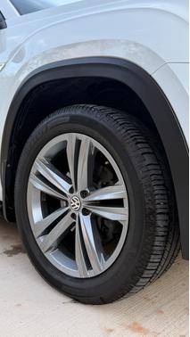 2019 Volkswagen Atlas 3.6L SEL R-Line