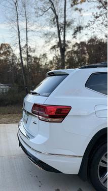 2019 Volkswagen Atlas 3.6L SEL R-Line