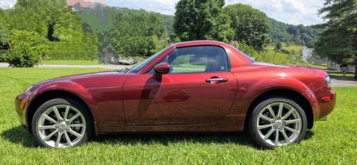 2008 Mazda MX-5 Miata Grand Touring Hardtop Convertible