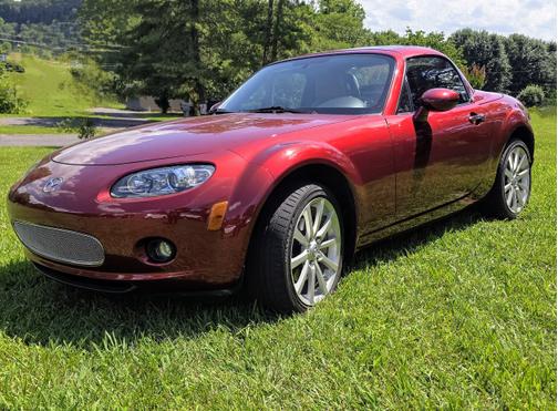 2008 Mazda MX-5 Miata Grand Touring Hardtop Convertible