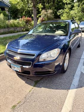 Blue 2010 Chevrolet Malibu LS