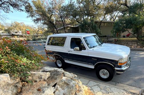 1992 Ford Bronco XLT