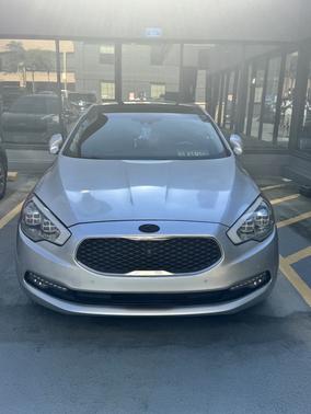 2015 Kia K900 Luxury