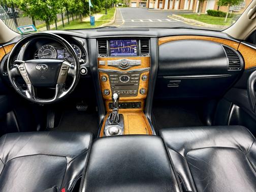 Gray 2011 INFINITI QX56 Base