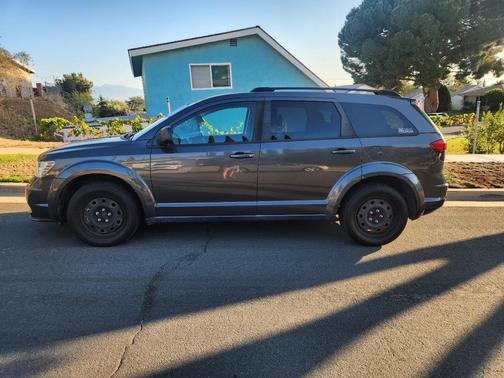 Brown 2016 Dodge Journey SE