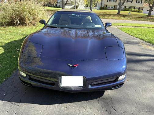 Blue 2001 Chevrolet Corvette Base