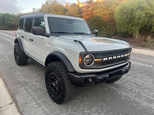 2022 Ford Bronco Outer Banks Advanced