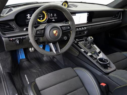 Black 2022 Porsche 911 911 GT3