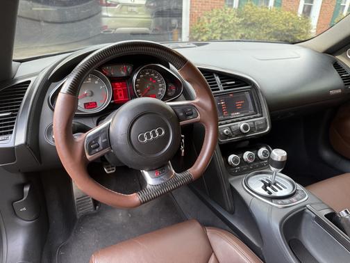 2008 Audi R8 Base