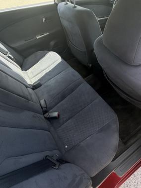 Red 2005 Nissan Altima 2.5 S