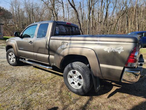 2012 Toyota Tacoma Base