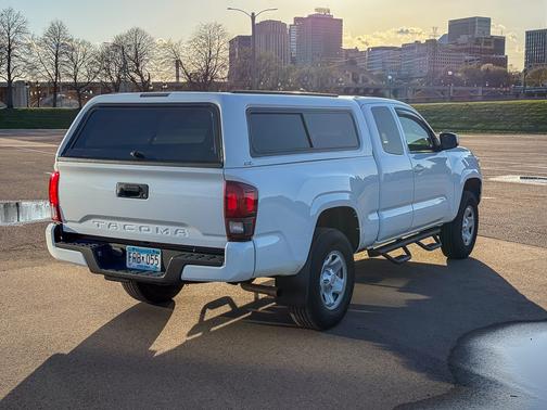 2019 Toyota Tacoma SR