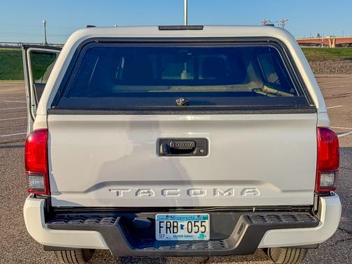 2019 Toyota Tacoma SR