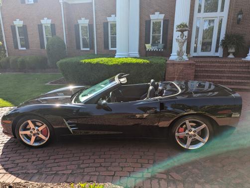 2005 Chevrolet Corvette Base