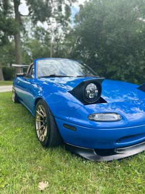 Blue 1992 Mazda MX-5 Miata Base