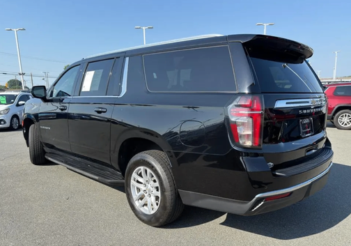 Black 2023 Chevrolet Suburban LT
