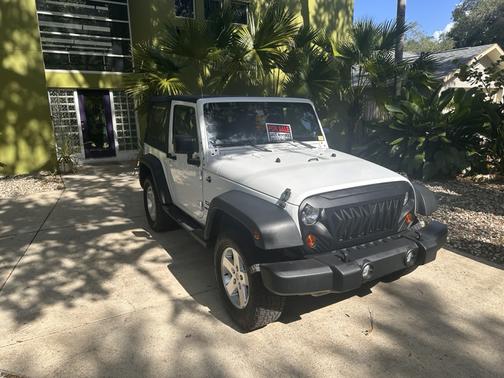 White 2013 Jeep Wrangler Sport