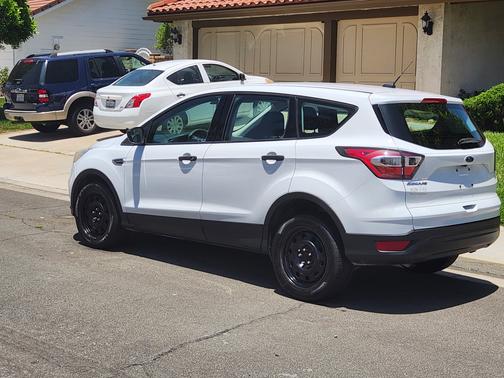 2017 Ford Escape S
