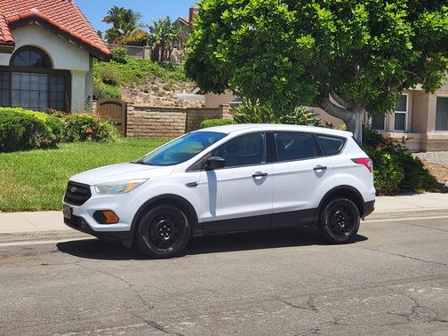 2017 Ford Escape S
