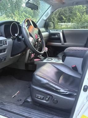 White 2013 Toyota 4Runner SR5