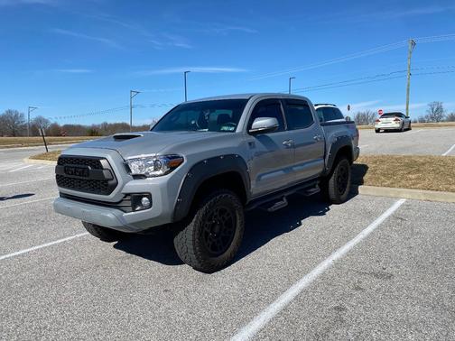 Gray 2019 Toyota Tacoma TRD Sport