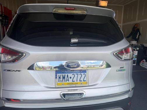 Silver 2015 Ford Escape SE
