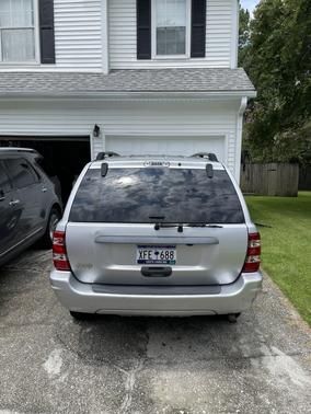 2004 Jeep Grand Cherokee Laredo