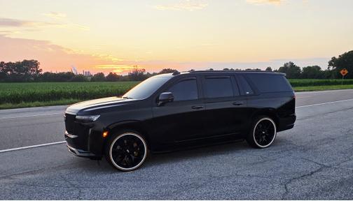2022 Cadillac Escalade ESV Sport