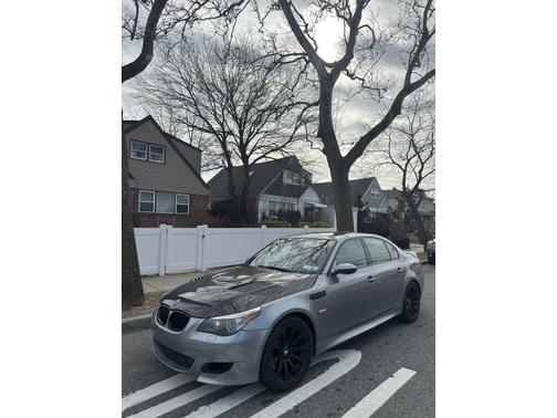 2006 BMW M5 Base