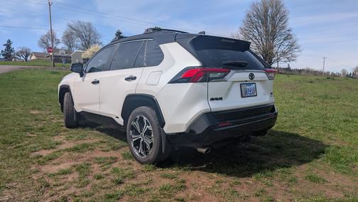 White 2025 Toyota RAV4 Plug-In Hybrid XSE