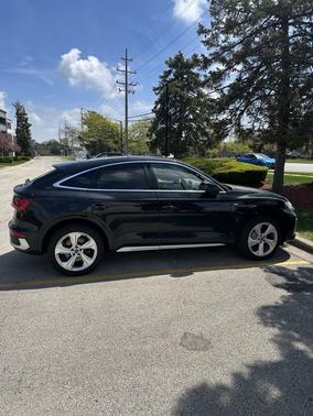 2022 Audi Q5 Sportback S line Premium Plus