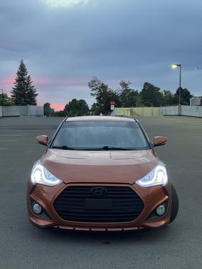 Orange 2014 Hyundai Veloster Turbo