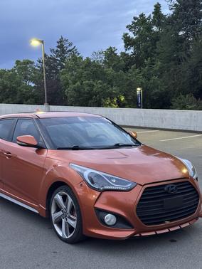 Orange 2014 Hyundai Veloster Turbo