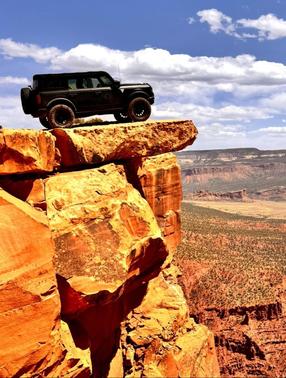 Black 2021 Ford Bronco Base