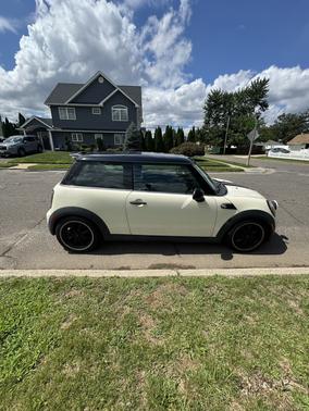 White 2011 MINI Cooper S Base