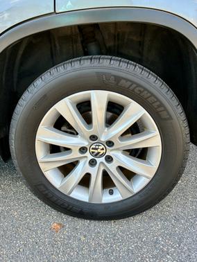 2010 Volkswagen Tiguan SE