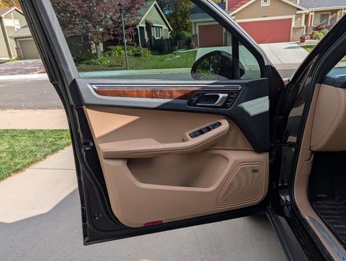 2021 Porsche Macan Macan S