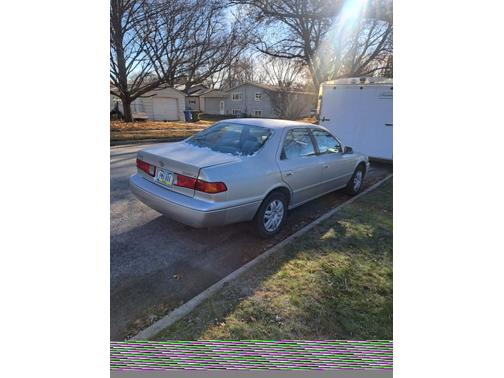 2001 Toyota Camry LE