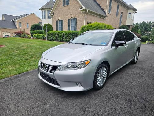 Silver 2015 Lexus ES 350 Base