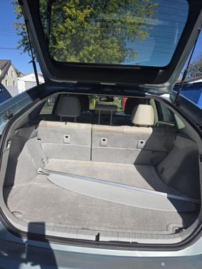 Blue 2014 Toyota Prius Three