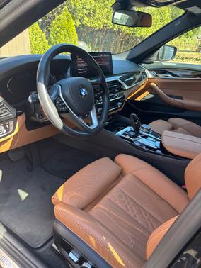 2023 BMW 530 i xDrive