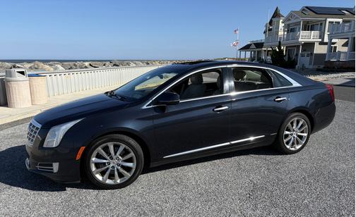 Blue 2014 Cadillac XTS Luxury