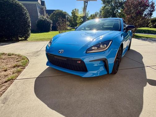 Blue 2023 Toyota GR86 Premium
